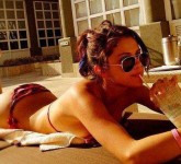 06-hottest_selena_gomez_bikini_pics
