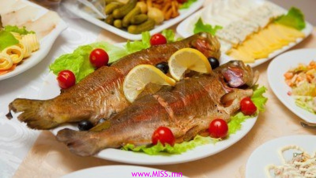 7366322-dish-of-delicious-fried-fish-on-the-table