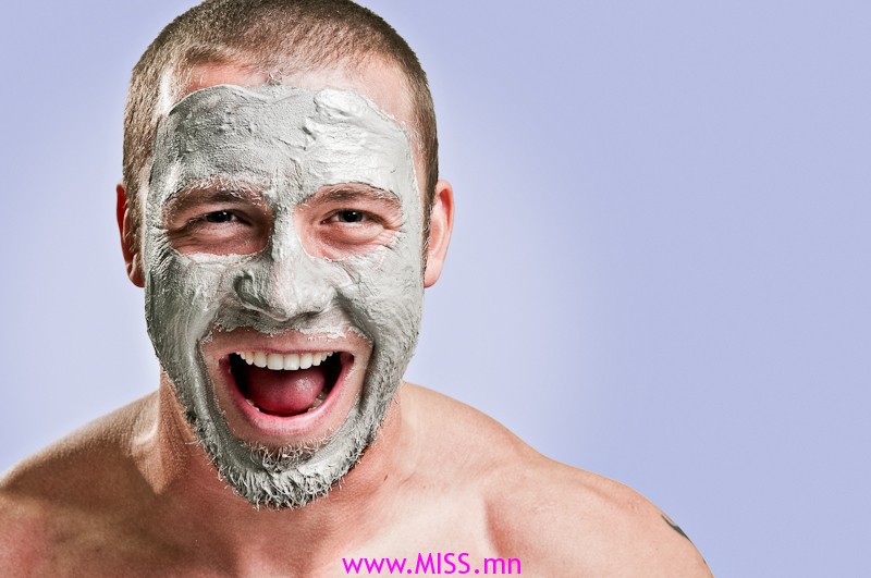 Facial-mask-for-men-at-home